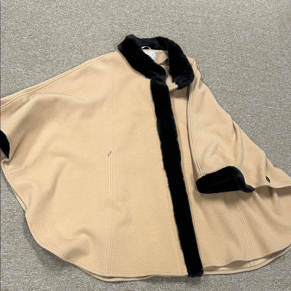 Talbots cape with fur trim